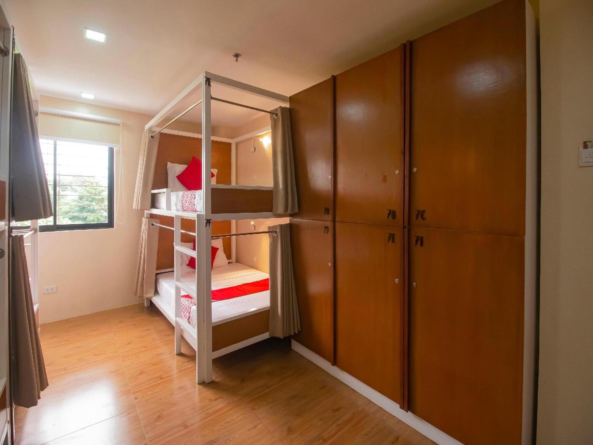 Super Oyo 832 The Teepee Place Hostel & Residence Inn 宿务 外观 照片
