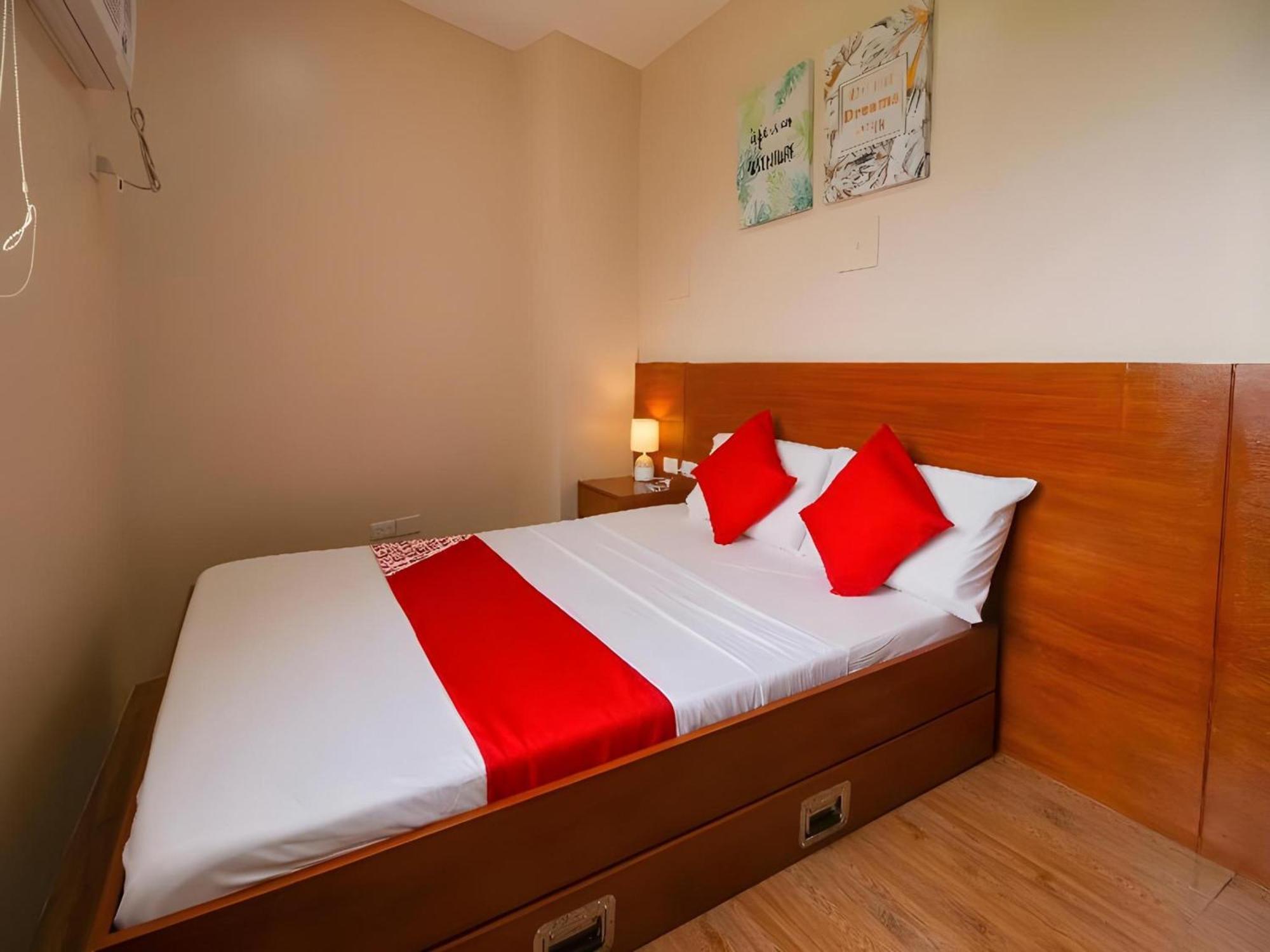 Super Oyo 832 The Teepee Place Hostel & Residence Inn 宿务 外观 照片