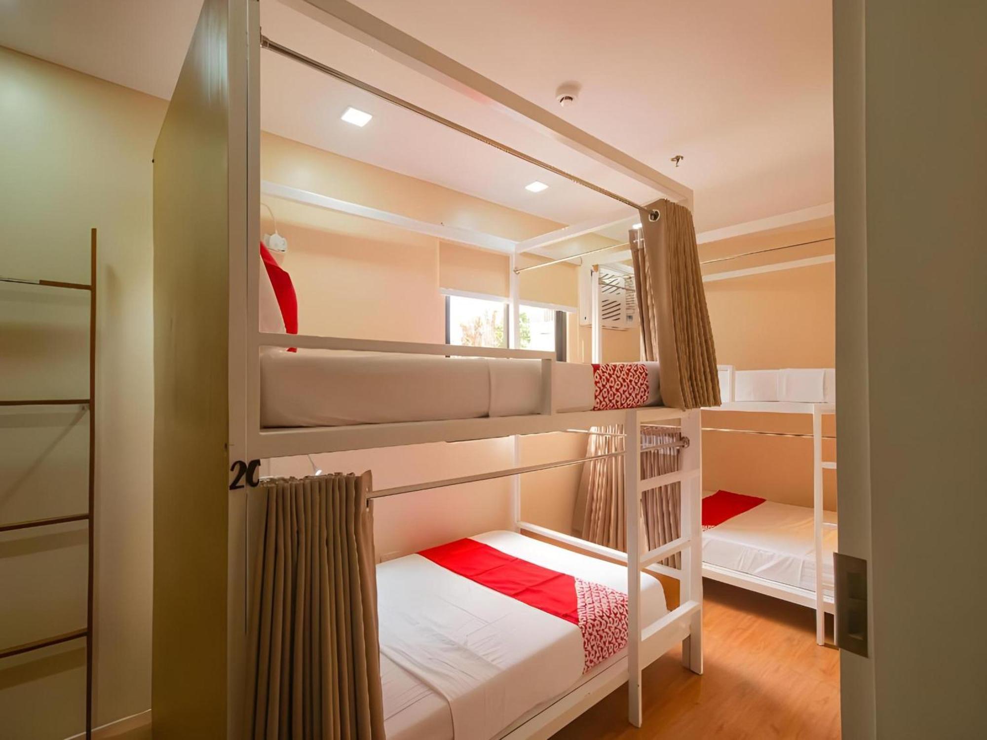 Super Oyo 832 The Teepee Place Hostel & Residence Inn 宿务 外观 照片