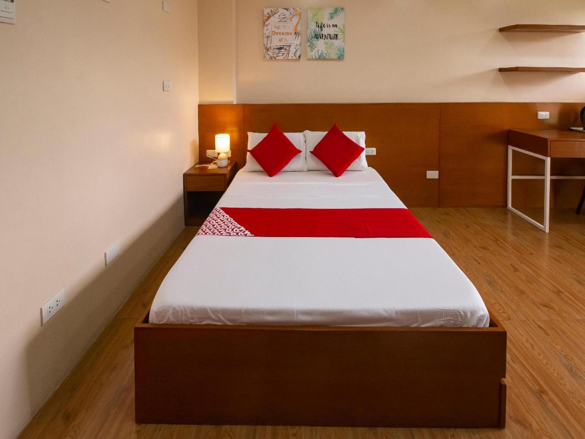 Super Oyo 832 The Teepee Place Hostel & Residence Inn 宿务 外观 照片